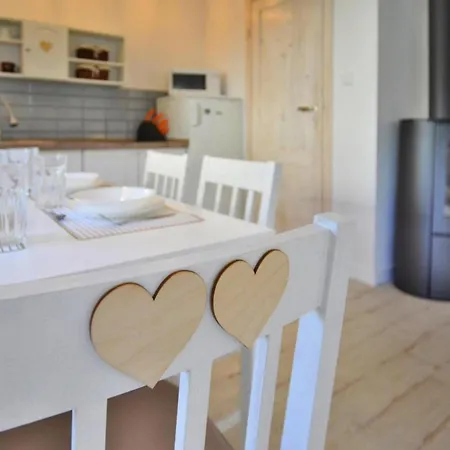 Comfortable Homes With A Large Garden Rusinowo (Slawno)